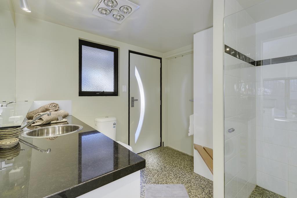 Park Beach Retreat Dodges Ferry Екстер'єр фото